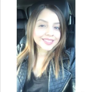 Meet your Posher, Mayra